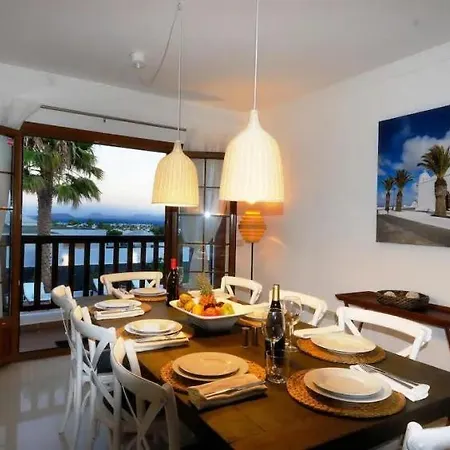Girasol With Hot Tub Villa Playa Blanca