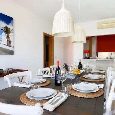 Villa Girasol With Hot Tub Playa Blanca (Lanzarote)
